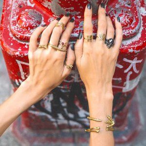 Verameat FEARLESS sterling silver cuff bracelet